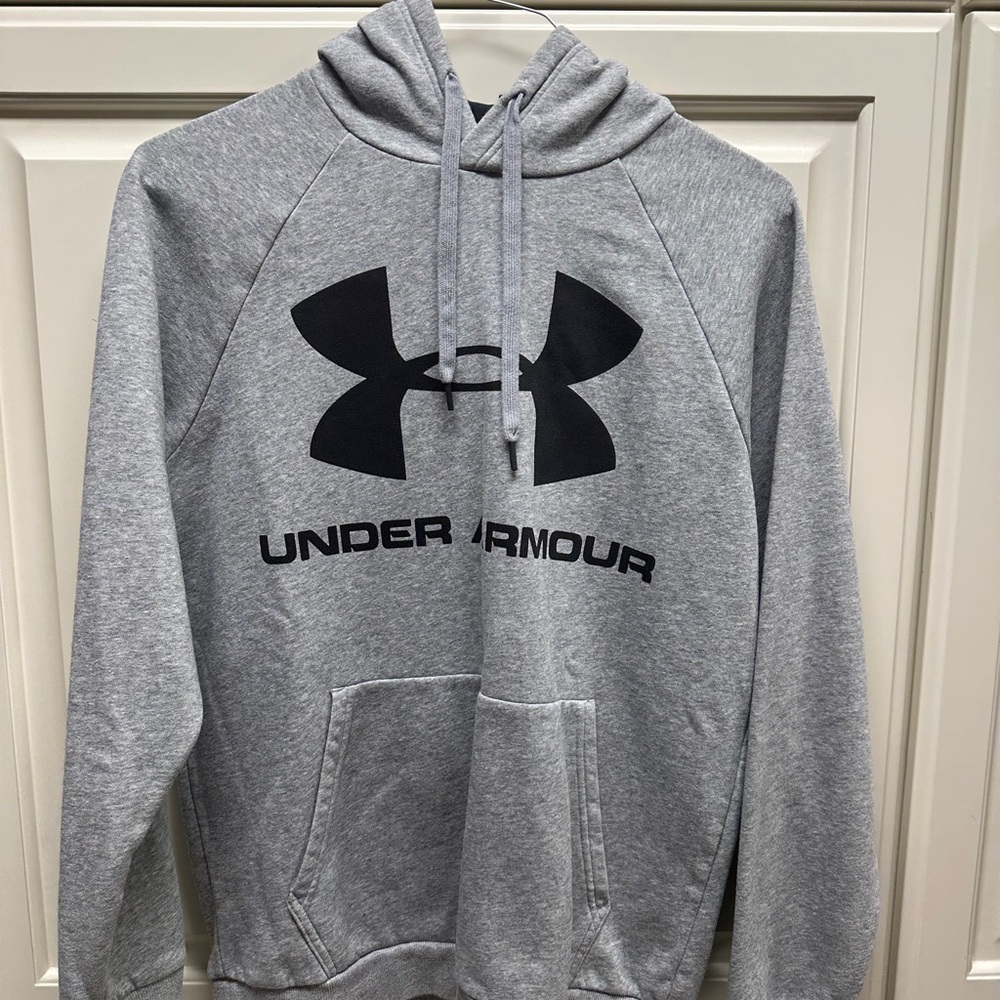 Under Armour Men's Heather Gray Hoodie